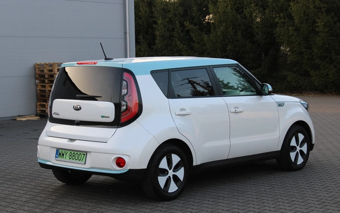 Kia Soul cena 38900 przebieg: 74659, rok produkcji 2016 z Sośnicowice małe 781